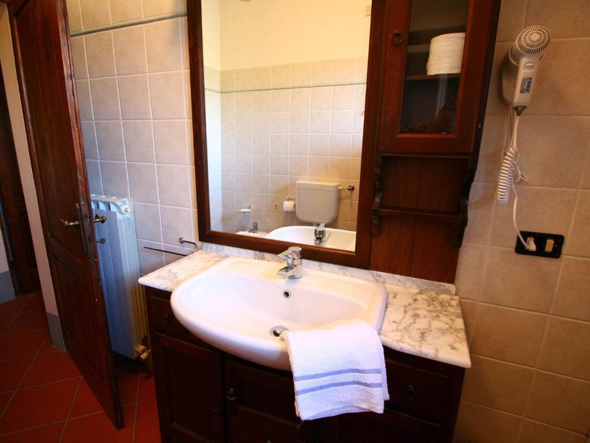 شقة Spacious Farmhouse In Pienza With Swimming Pool Contignano المظهر الخارجي الصورة
