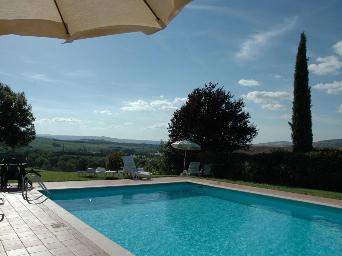 شقة Spacious Farmhouse In Pienza With Swimming Pool Contignano المظهر الخارجي الصورة